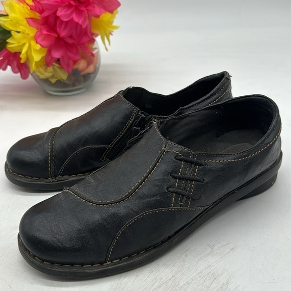 Clarks Brown Leather Slip On Loafer Size 8 BLO5527 - Picture 1 of 7